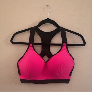 VS wired sports bra 32DD